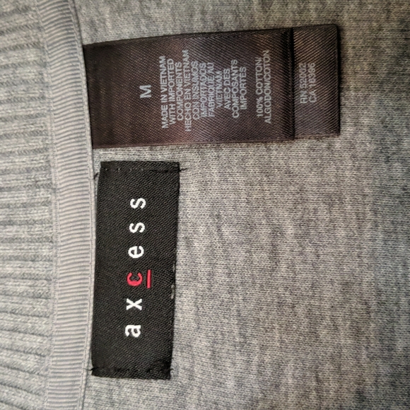 AXCESS 1/4 ZIP - Picture 3 of 8